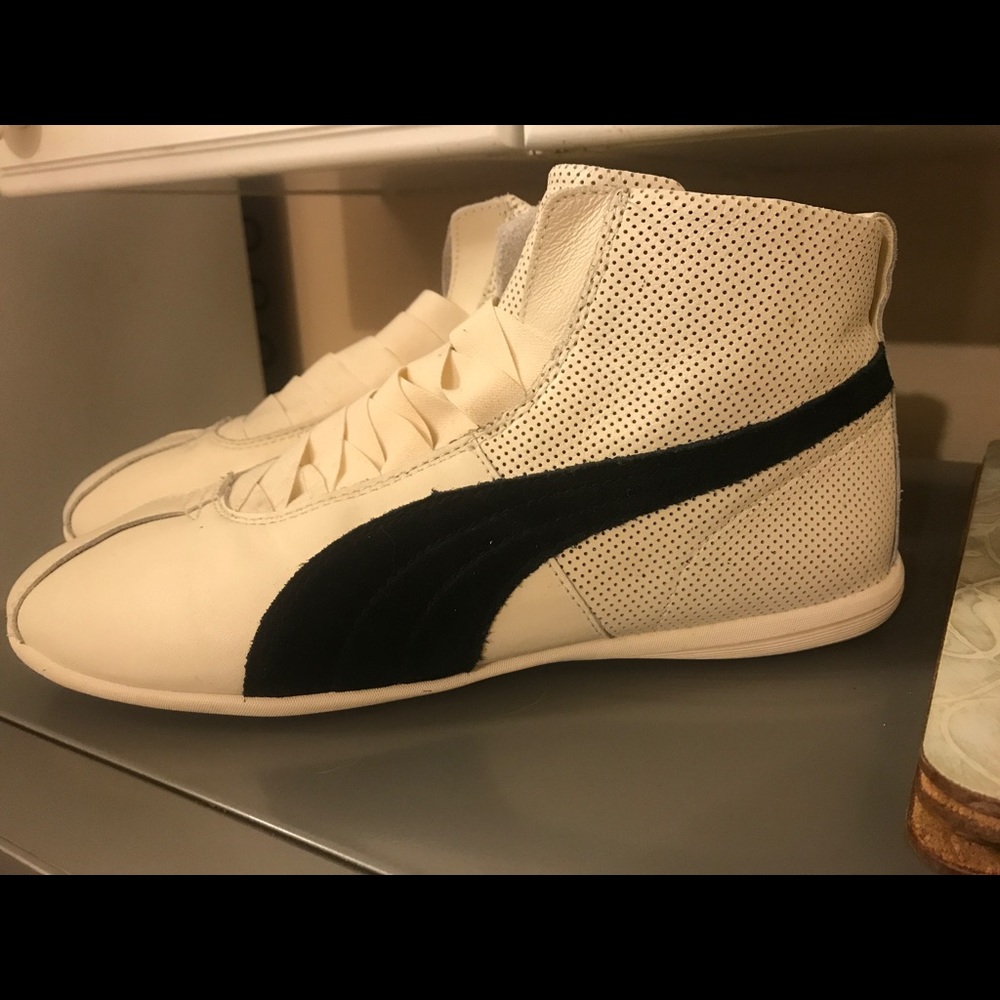 ⚫️💥BOUGHT ON AN EXCLUSIVE SALE PUMA SNEAKER'S💥⚫️